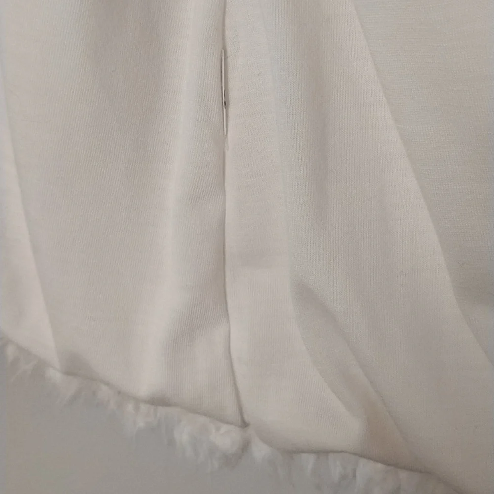 XXI White Faux‎ Fur Mob Wife Statement Jacket